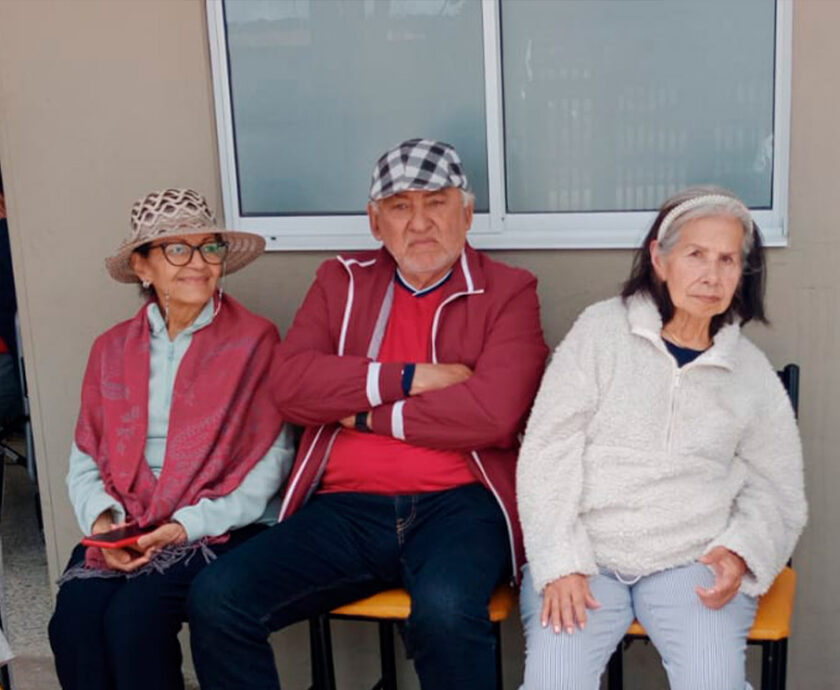 Donaciones para adultos mayores: pequeños actos que transforman vidas